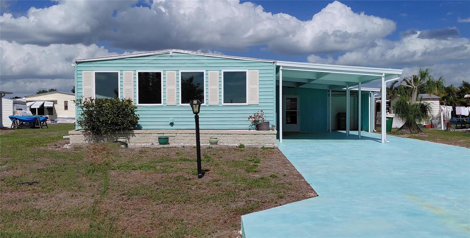 1451 BLUE HERON DR