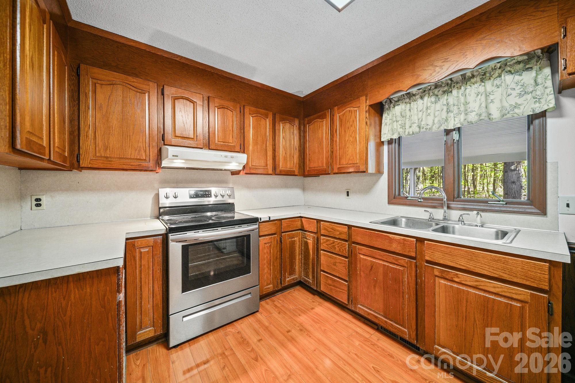 Single Family Residence at 144 Pops Lake Road, Statesville, photo 20 of 35