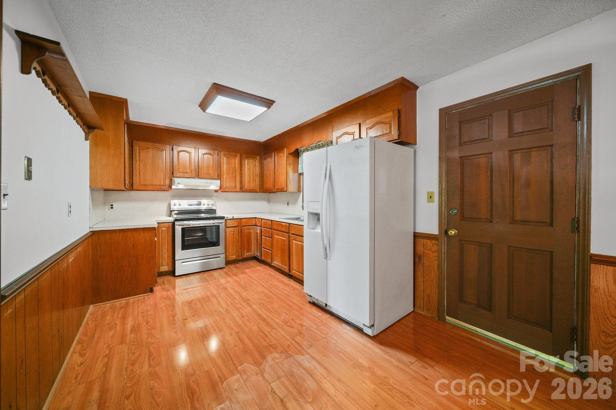 Single Family Residence at 144 Pops Lake Road, Statesville, photo 21 of 35