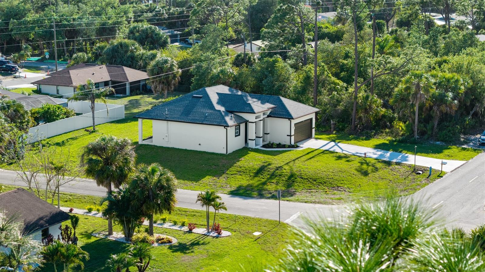 Single Family Residence at 18265 LAKE WORTH BLVD, PORT CHARLOTTE, photo 4 of 98