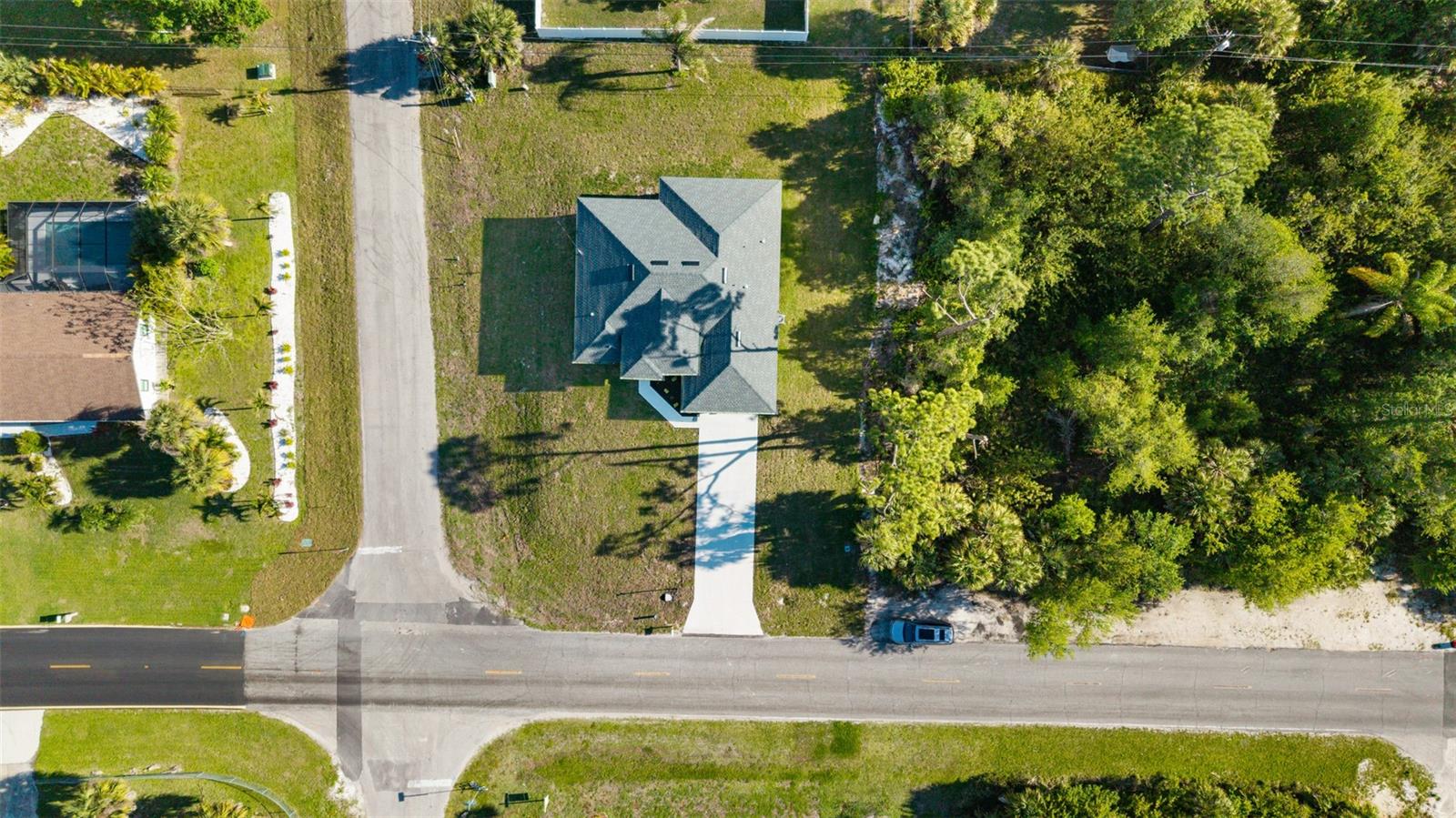 Single Family Residence at 18265 LAKE WORTH BLVD, PORT CHARLOTTE, photo 8 of 98