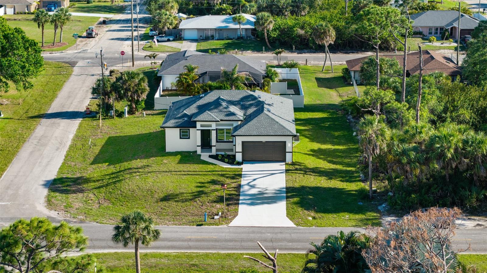 Single Family Residence at 18265 LAKE WORTH BLVD, PORT CHARLOTTE, photo 14 of 98