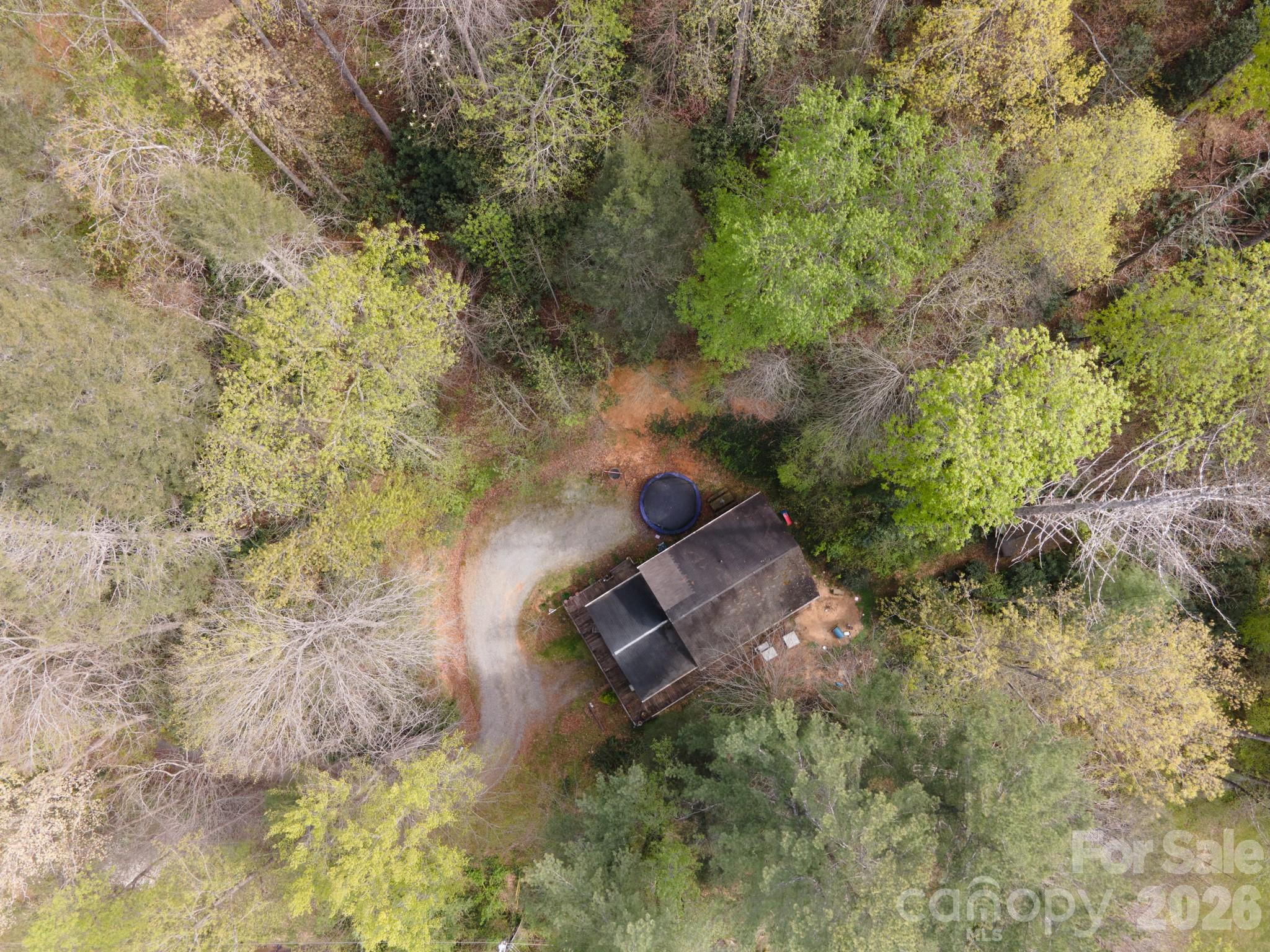 Single Family Residence at 2090 Zacks Fork Road, Lenoir, photo 3 of 24
