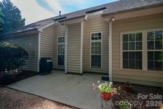 Single Family Residence at 1614 Iverness Court, Gastonia, photo 32 of 44