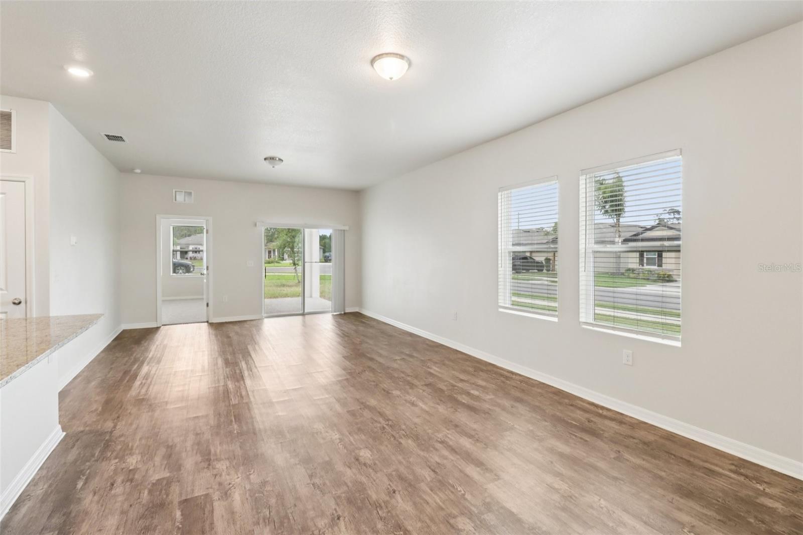 Single Family Residence at 3098 NEVERLAND DR, NEW SMYRNA BEACH, photo 5 of 26