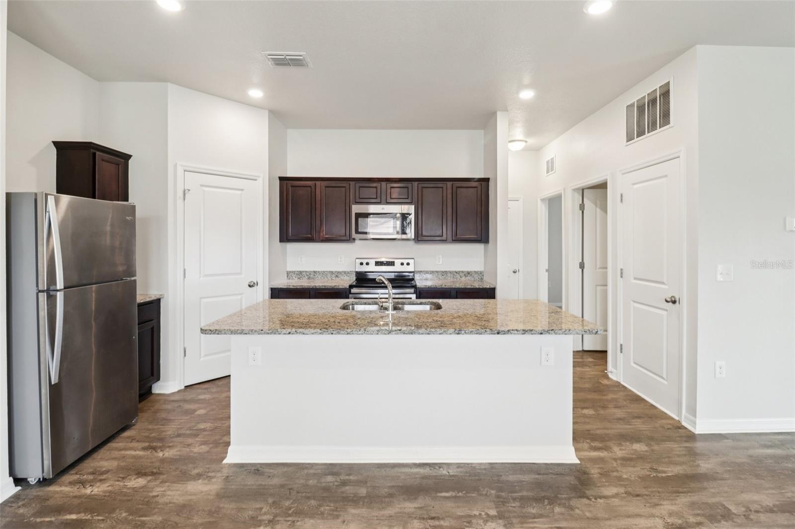 Single Family Residence at 3098 NEVERLAND DR, NEW SMYRNA BEACH, photo 10 of 26