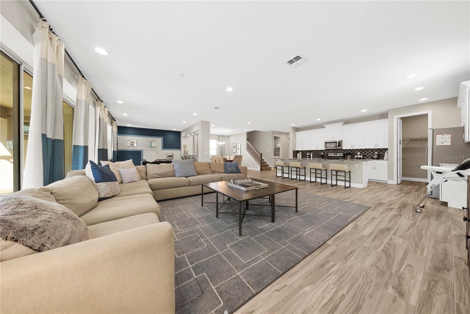 Single Family Residence at 9014 PELICAN COVE TRL, KISSIMMEE, photo 15 of 85