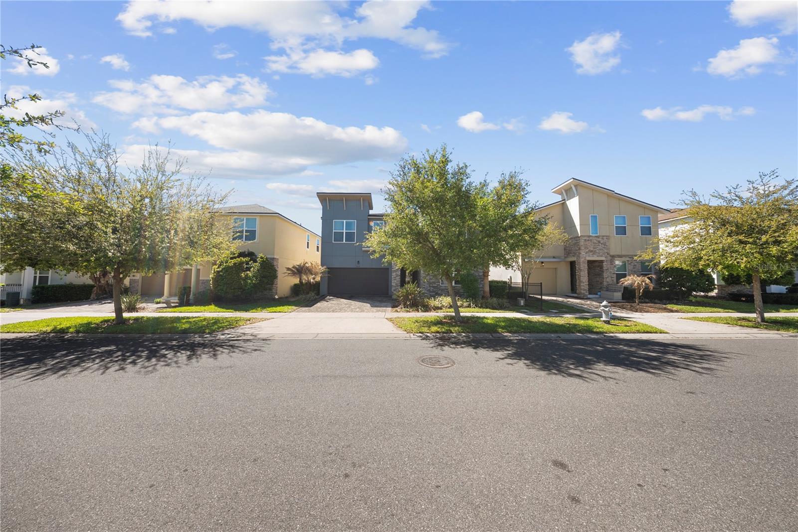 Single Family Residence at 9014 PELICAN COVE TRL, KISSIMMEE, photo 3 of 85