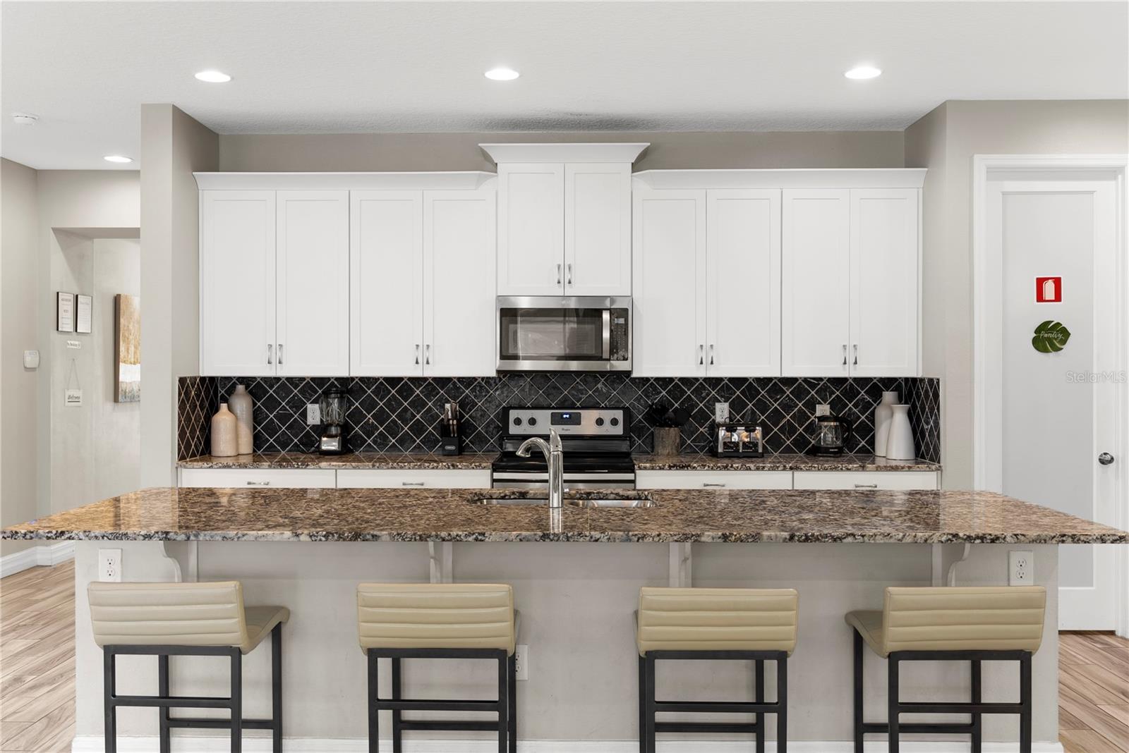 Single Family Residence at 9014 PELICAN COVE TRL, KISSIMMEE, photo 18 of 85