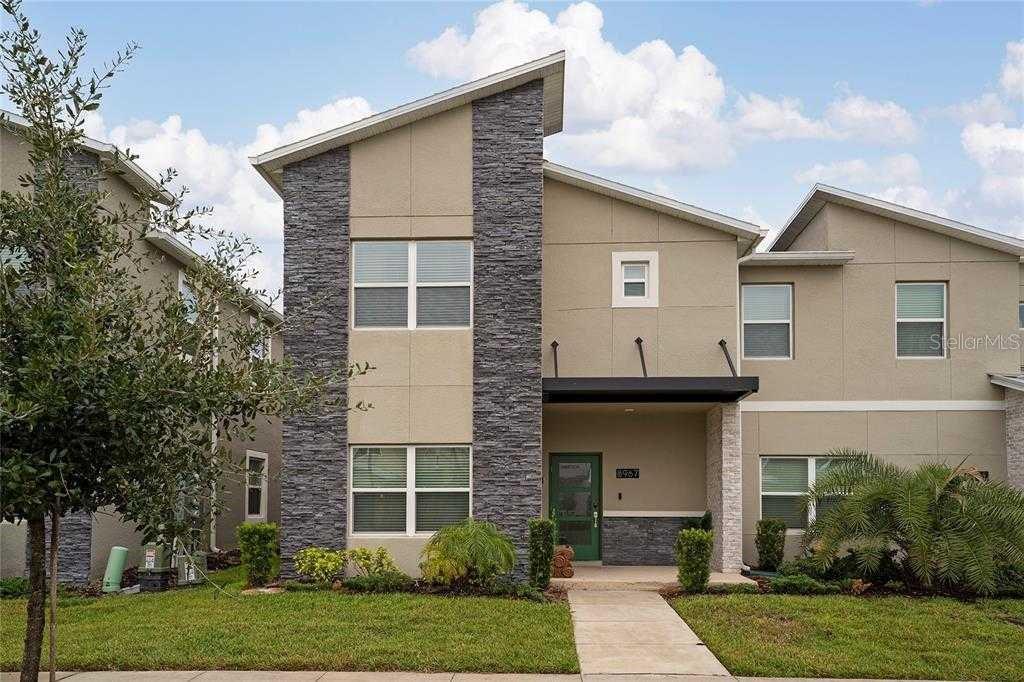 8967 CABOT CLIFFS DR