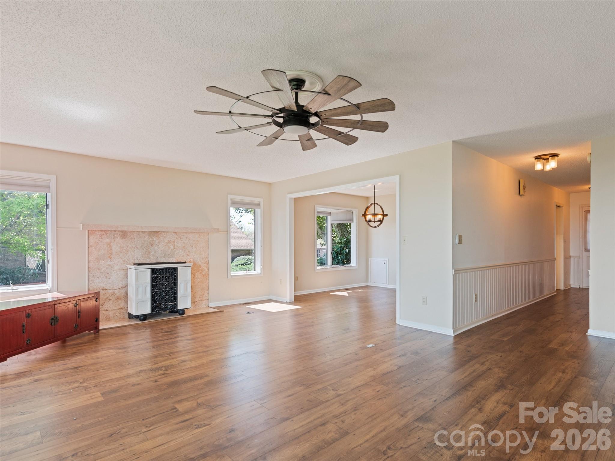 Condominium at 602 Fleetwood Plaza, Hendersonville, photo 16 of 47
