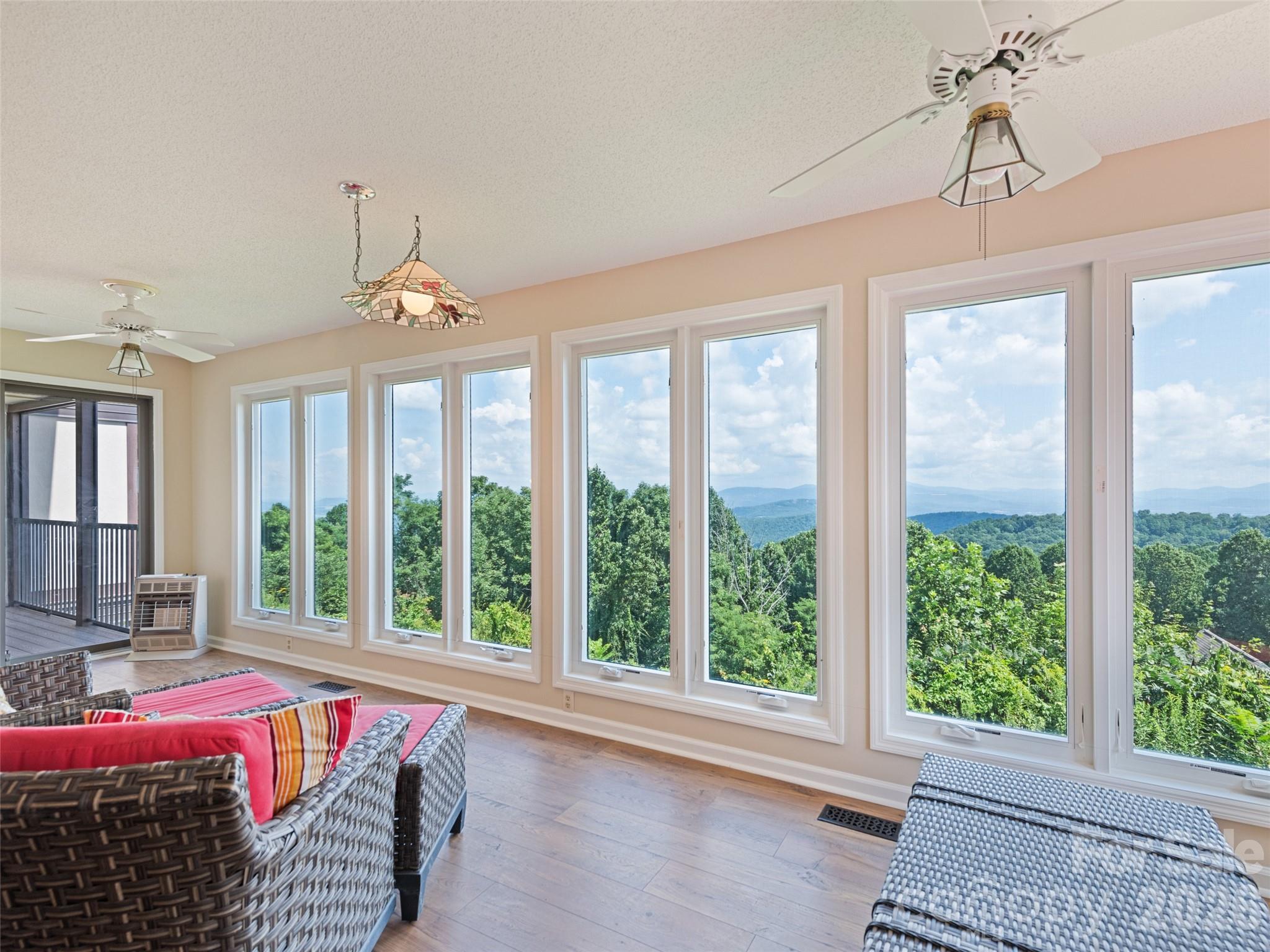 Condominium at 602 Fleetwood Plaza, Hendersonville, photo 21 of 47