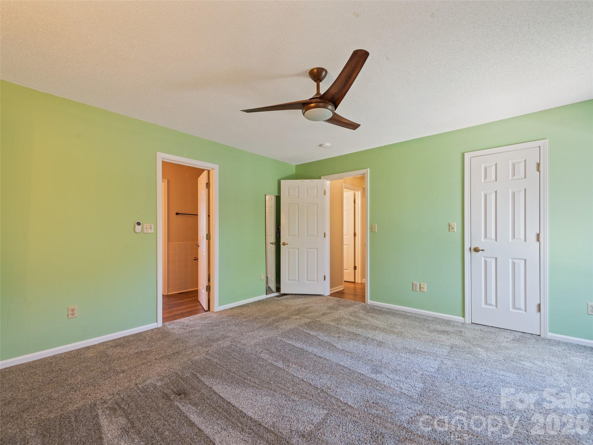 Condominium at 602 Fleetwood Plaza, Hendersonville, photo 33 of 47