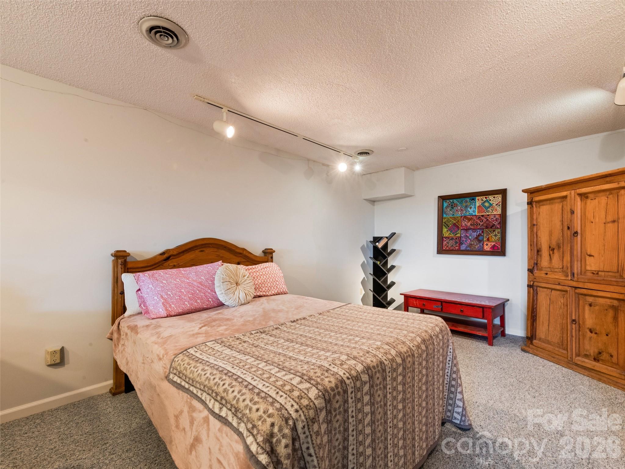 Condominium at 602 Fleetwood Plaza, Hendersonville, photo 38 of 47