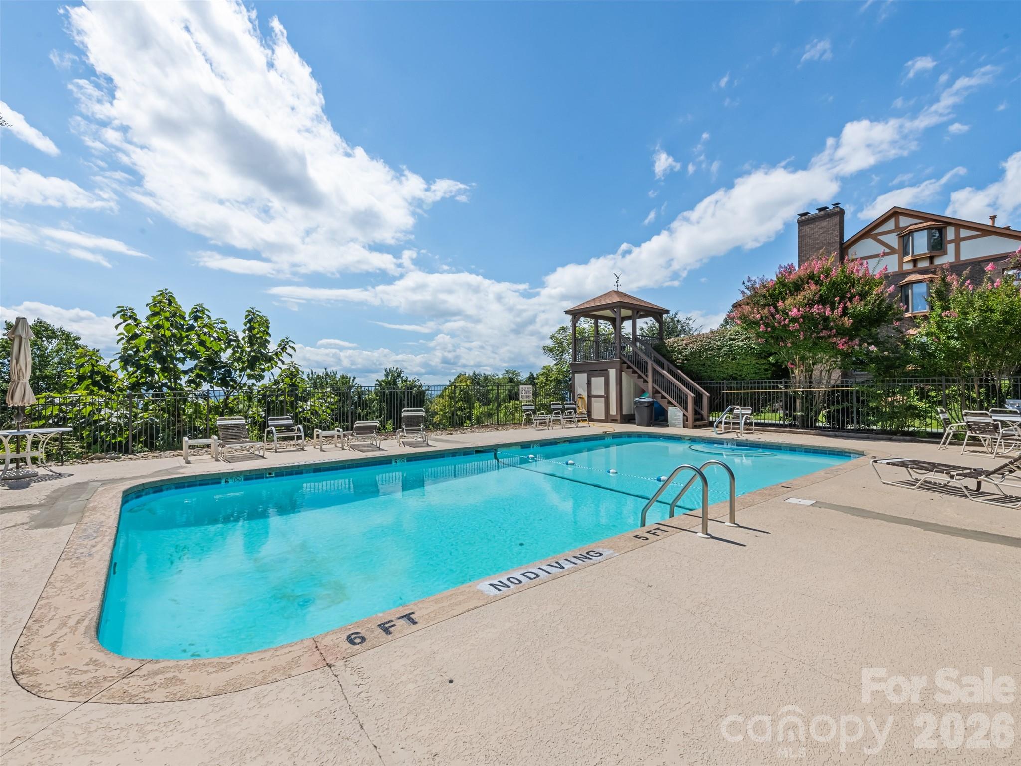 Condominium at 602 Fleetwood Plaza, Hendersonville, photo 46 of 47