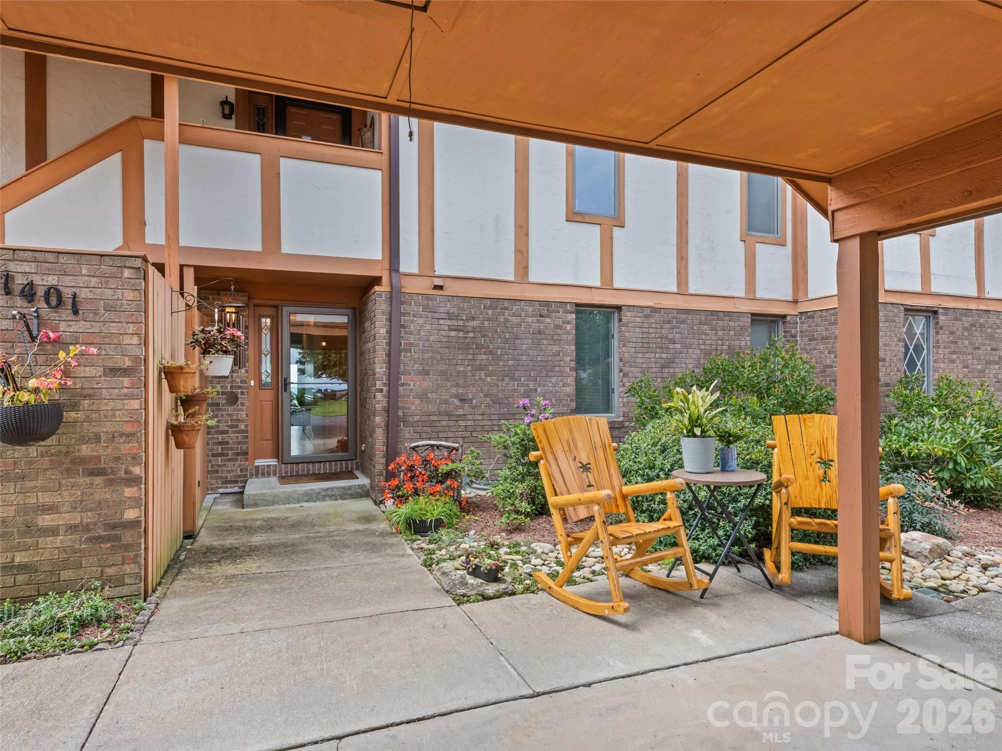 Condominium at 1401 Fleetwood Plaza, Hendersonville, photo 6 of 48