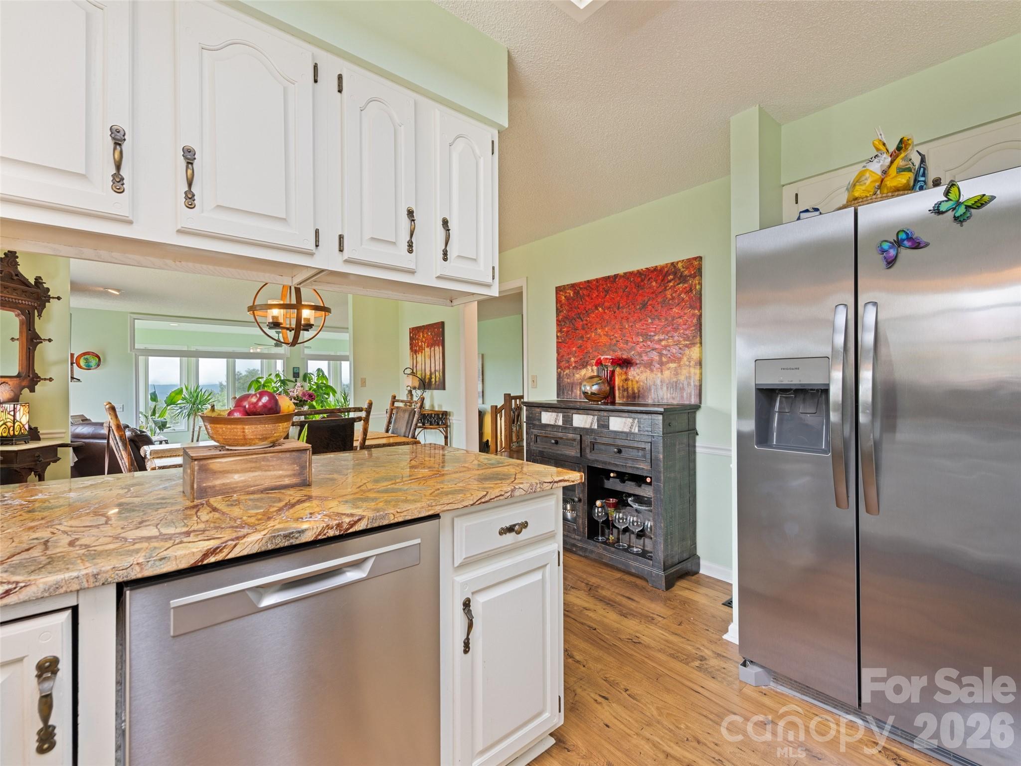 Condominium at 1401 Fleetwood Plaza, Hendersonville, photo 9 of 48