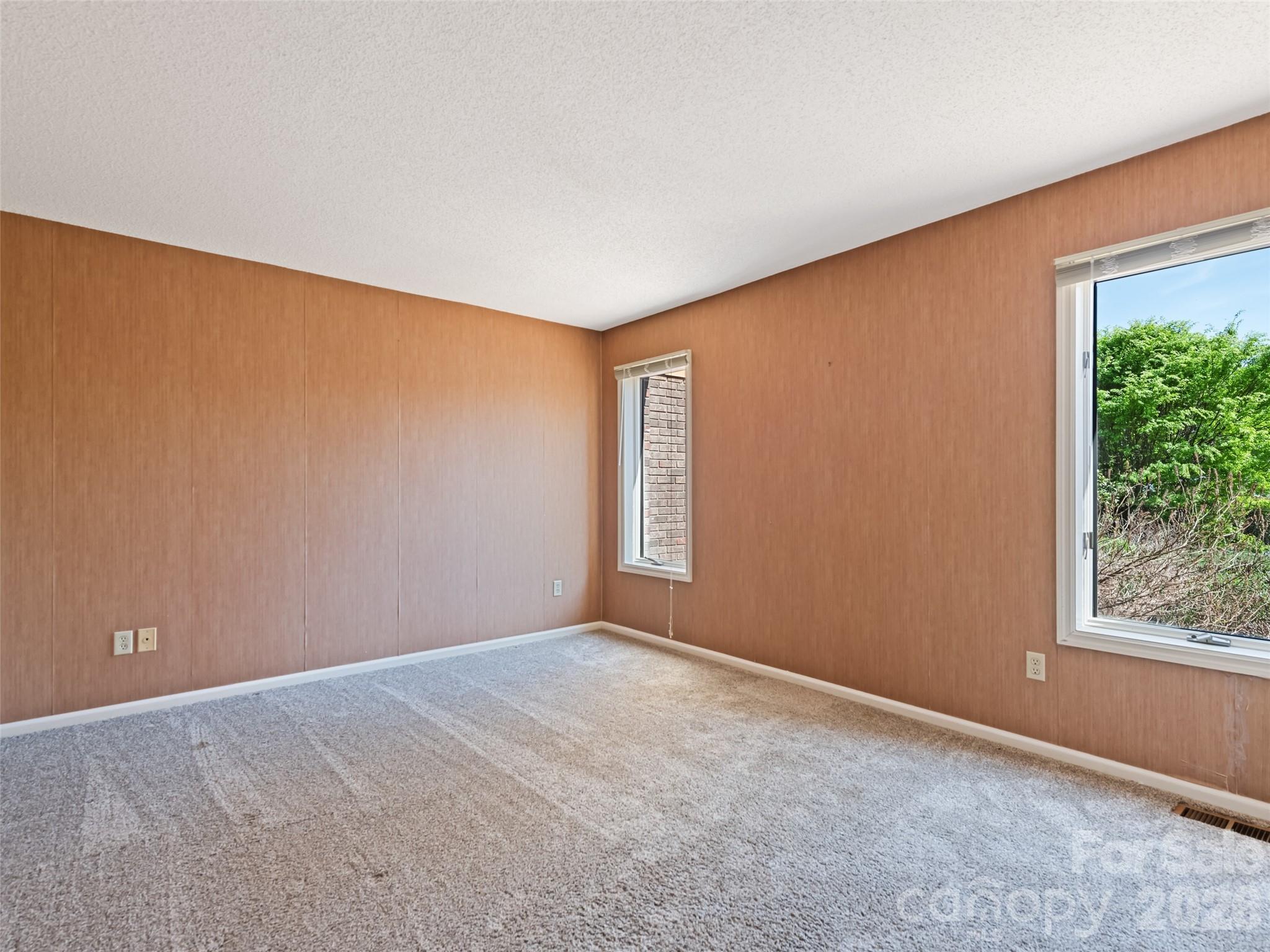 Condominium at 1401 Fleetwood Plaza, Hendersonville, photo 24 of 48