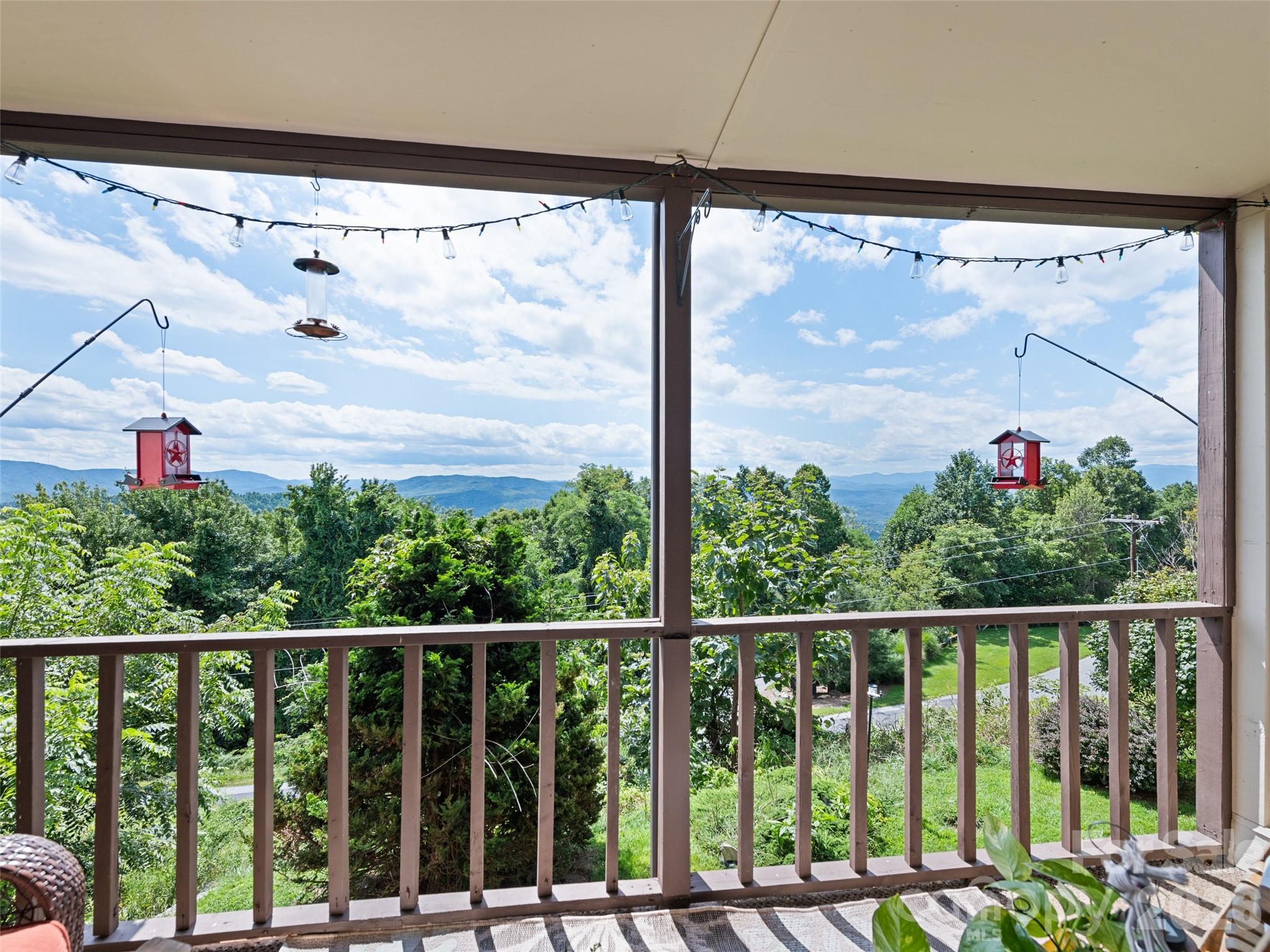 Condominium at 1401 Fleetwood Plaza, Hendersonville, photo 32 of 48
