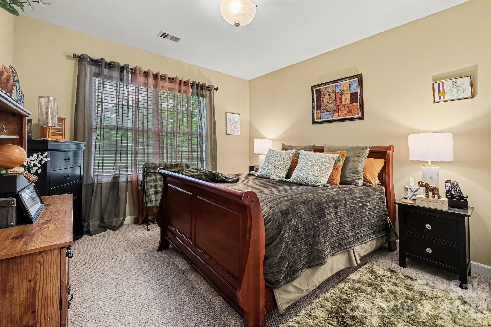 Single Family Residence at 2516 River Oaks Drive, Waxhaw, photo 28 of 46