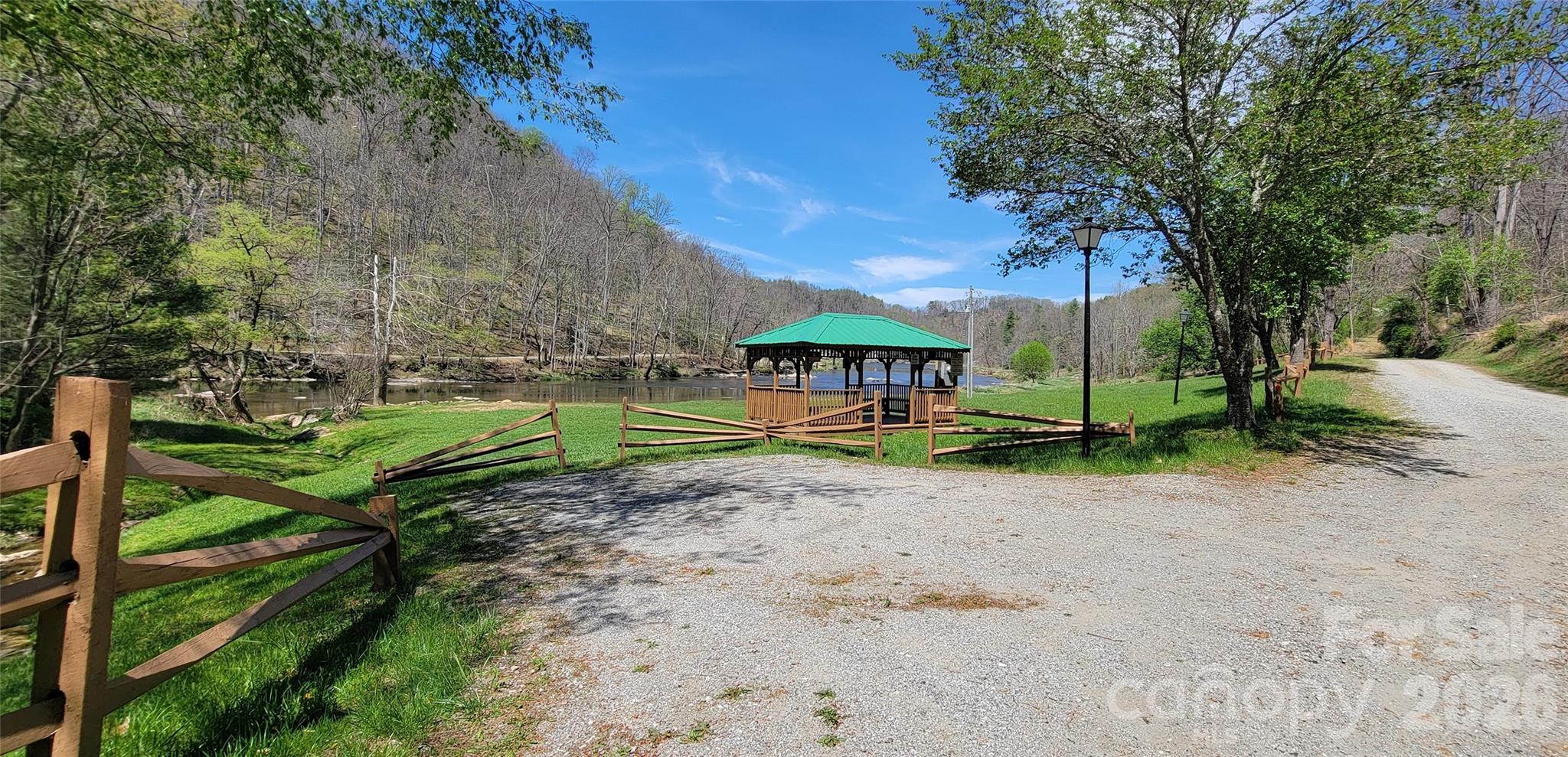 Common Area/River Access - TBD (Lots 25/26/27) Miriam Way, Piney Creek