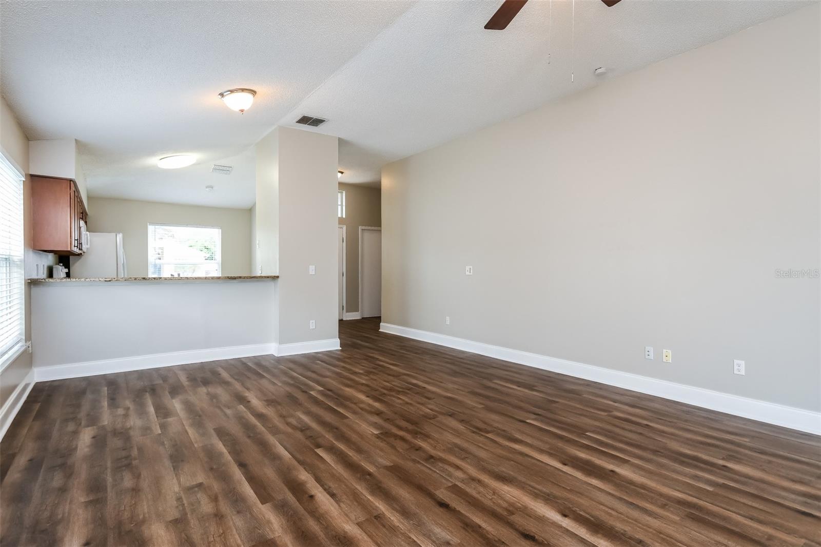Single Family Residence at 4912 SAUSALITO LN, KISSIMMEE, photo 4 of 15