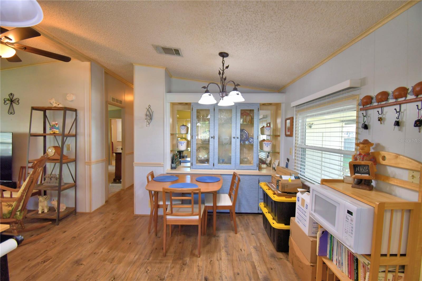 Manufactured Home at 447 VILLAGE CIR SW, WINTER HAVEN, photo 20 of 48