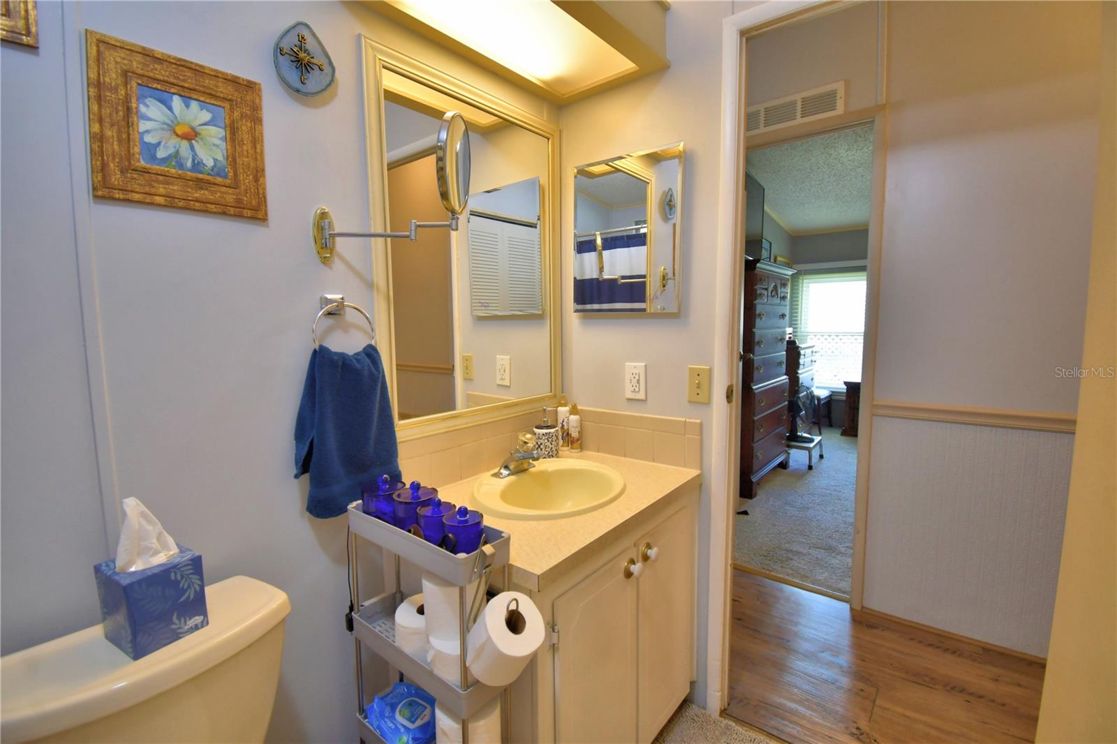 Manufactured Home at 447 VILLAGE CIR SW, WINTER HAVEN, photo 24 of 48