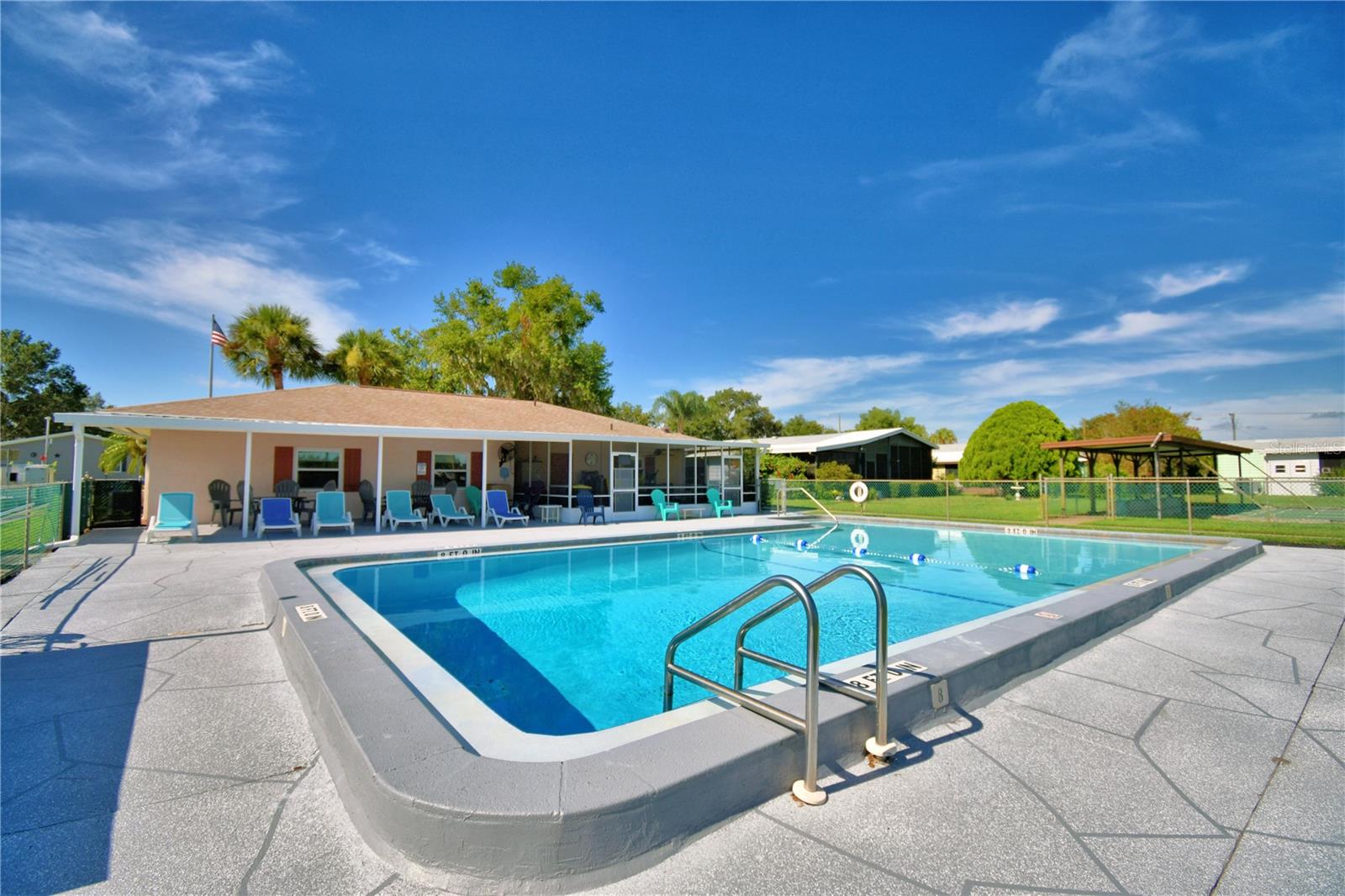 Manufactured Home at 447 VILLAGE CIR SW, WINTER HAVEN, photo 45 of 48