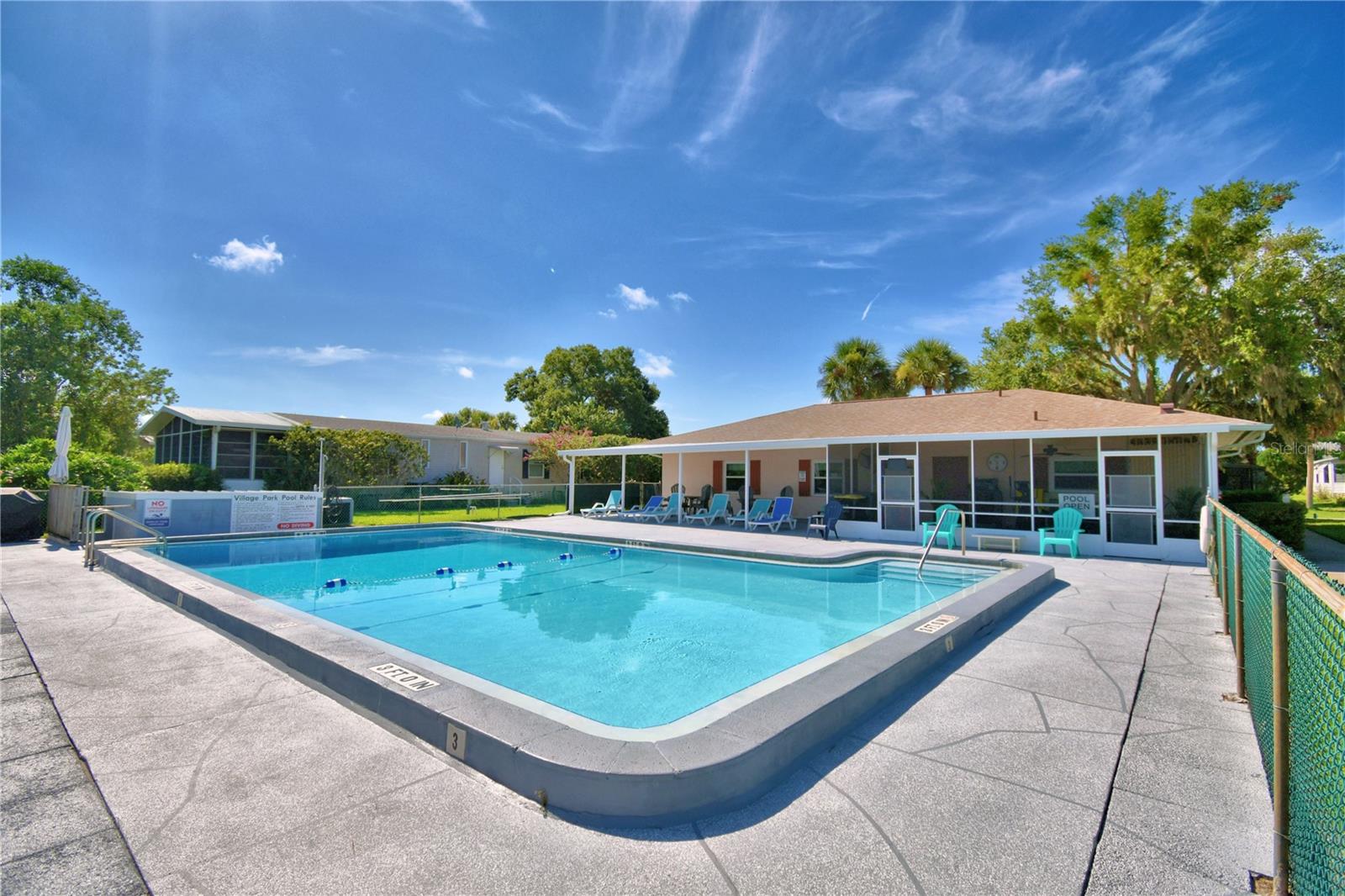 Manufactured Home at 447 VILLAGE CIR SW, WINTER HAVEN, photo 47 of 48