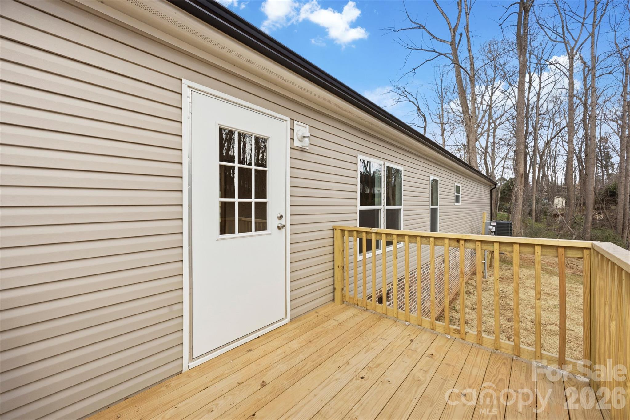 Single Family Residence at 229 Sailwinds Road, Mooresville, photo 7 of 40