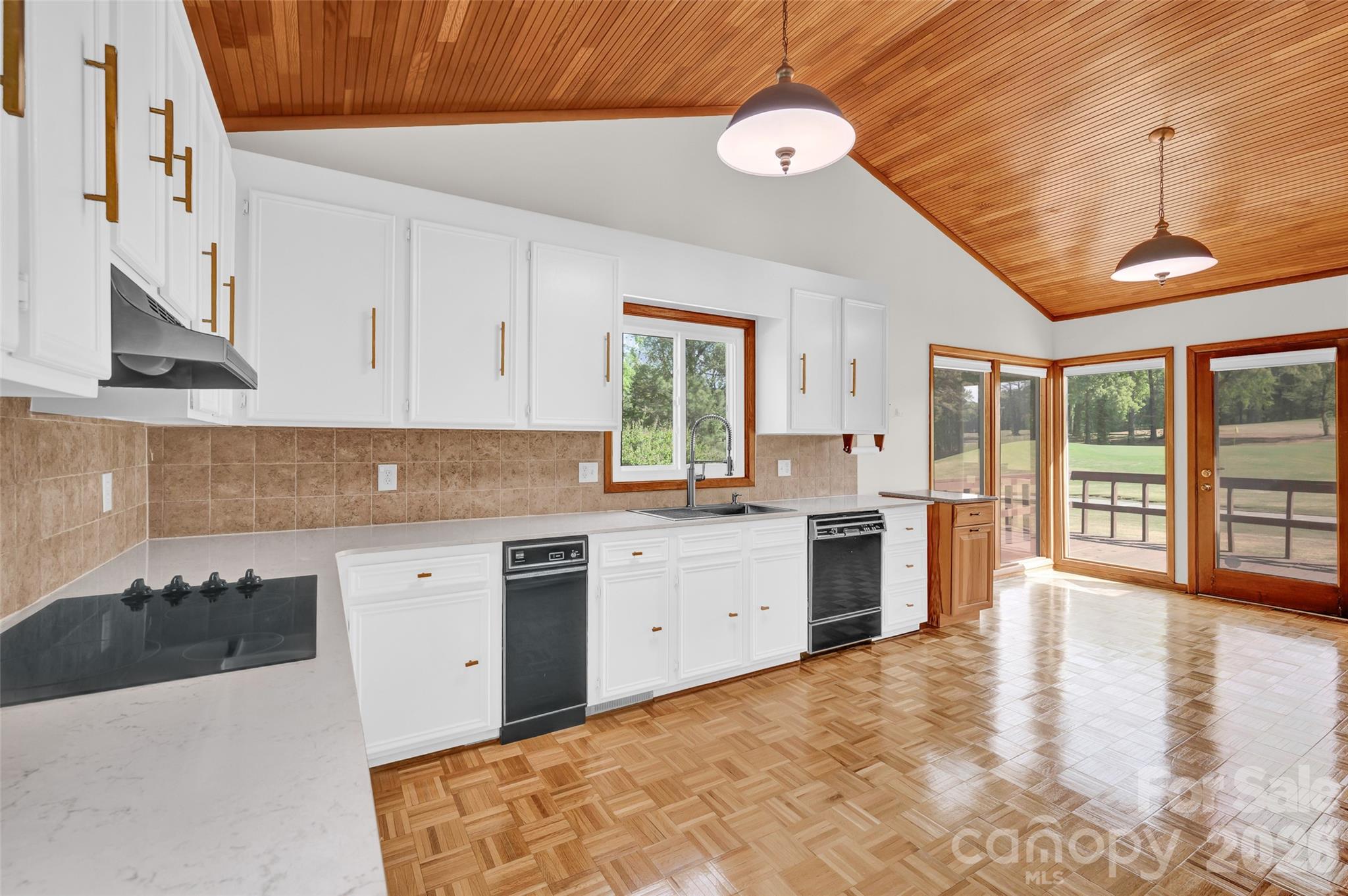 Single Family Residence at 443 W Gleneagles Road, Statesville, photo 17 of 48