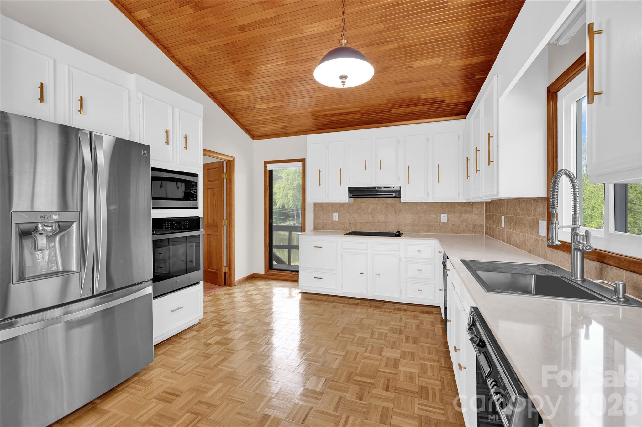Single Family Residence at 443 W Gleneagles Road, Statesville, photo 18 of 48