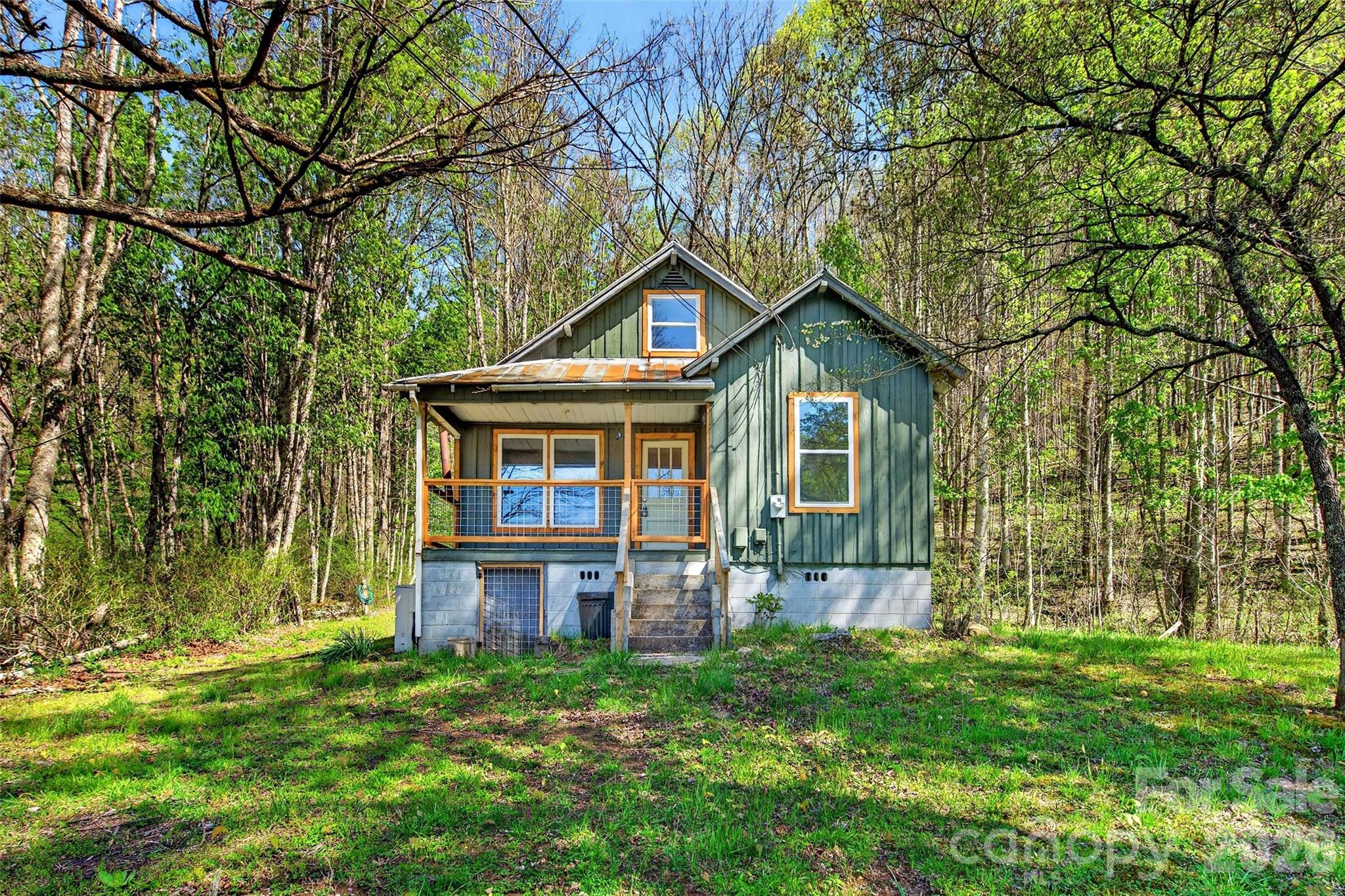 Single Family Residence at 488 Cad Campbell Road, Bakersville