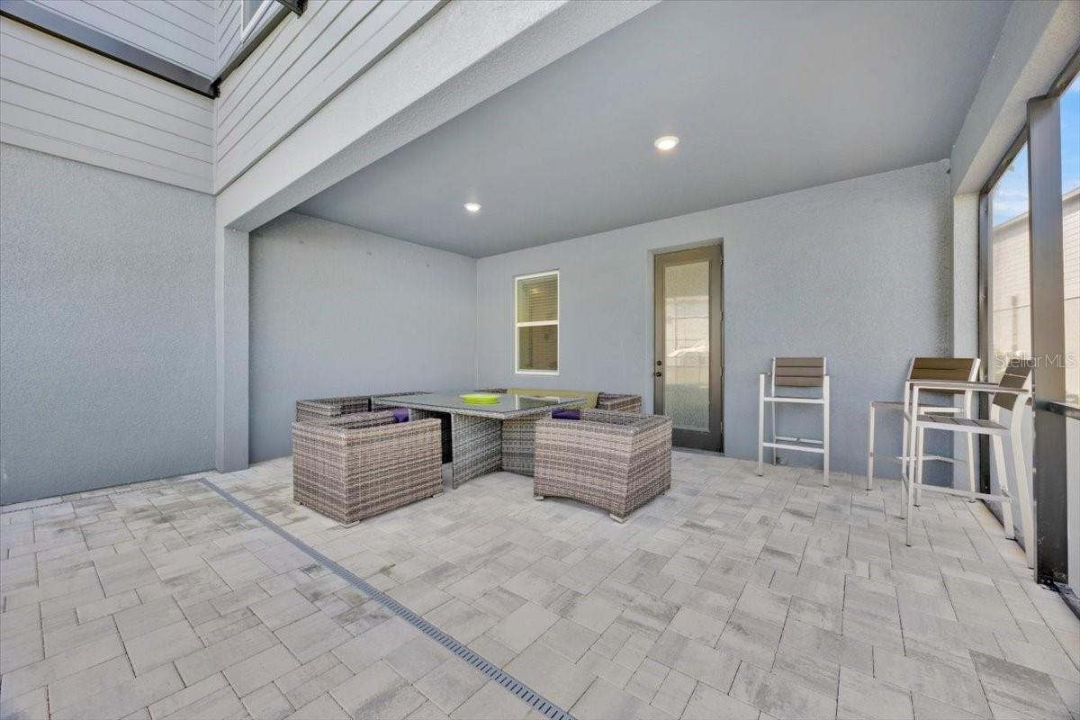 Living Room - 2342 LANCASHIRE ST, DAVENPORT