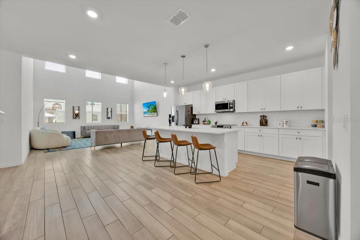 Kitchen - 2342 LANCASHIRE ST, DAVENPORT