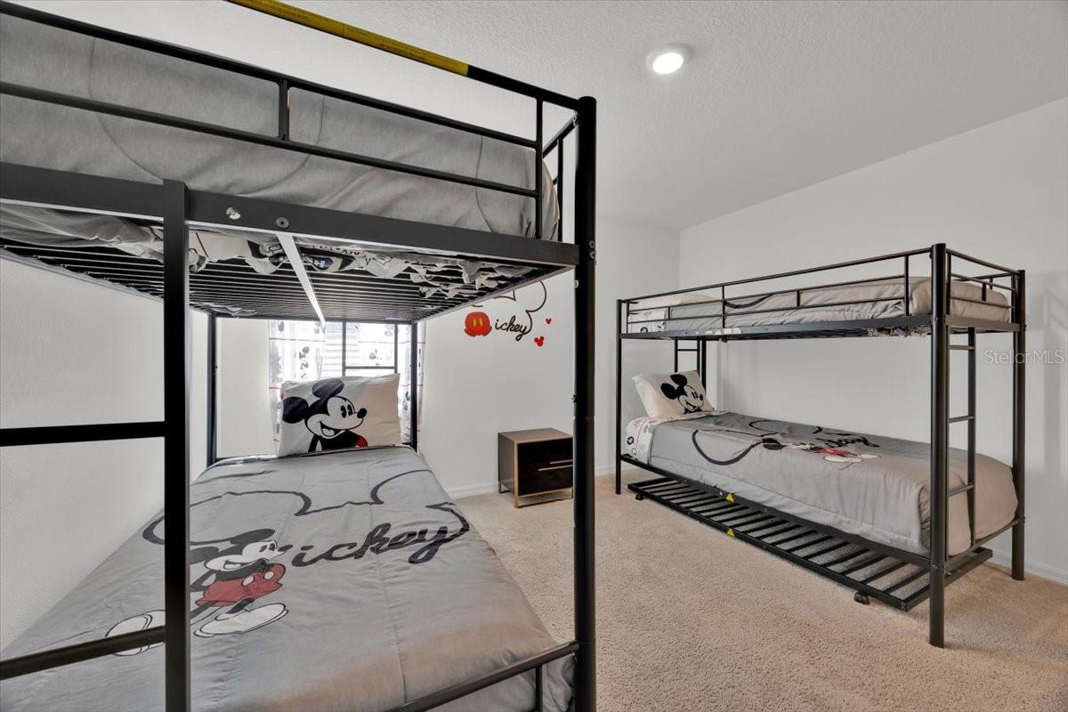 Room #4 - 2342 LANCASHIRE ST, DAVENPORT