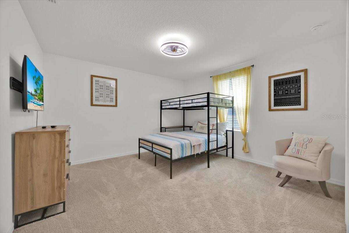Room #5 - 2342 LANCASHIRE ST, DAVENPORT