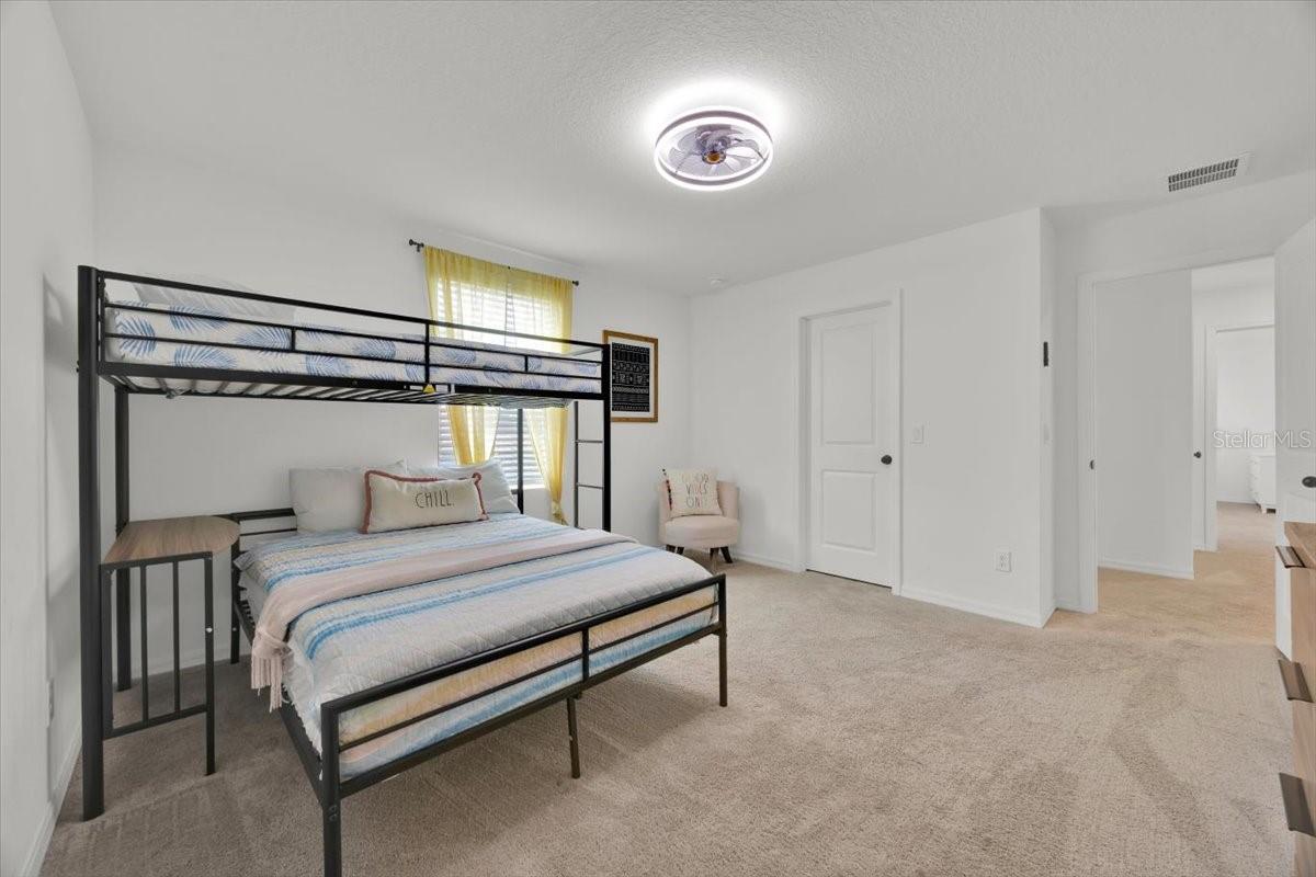 Room #5 - 2342 LANCASHIRE ST, DAVENPORT