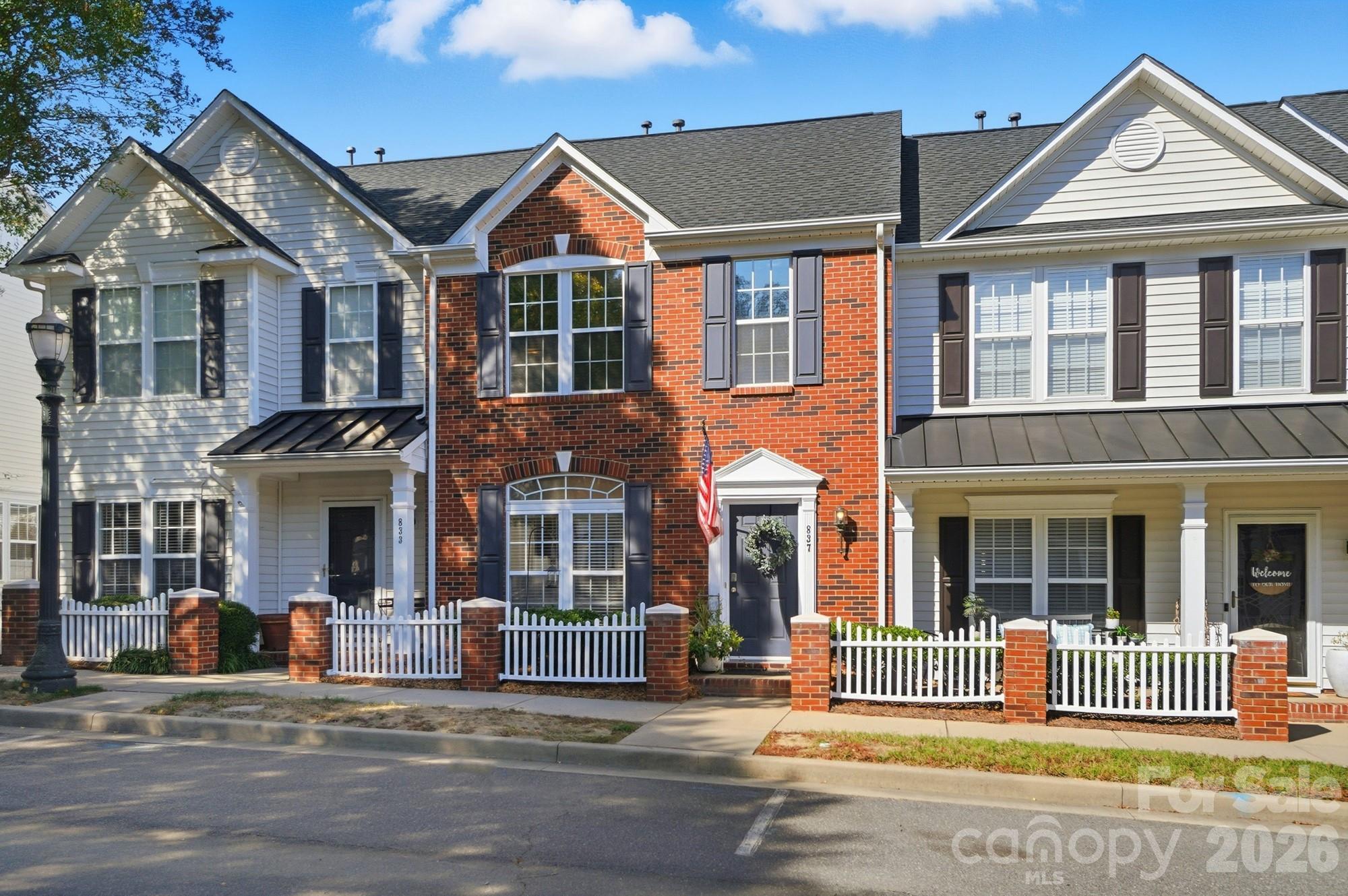 837 Dillard Road