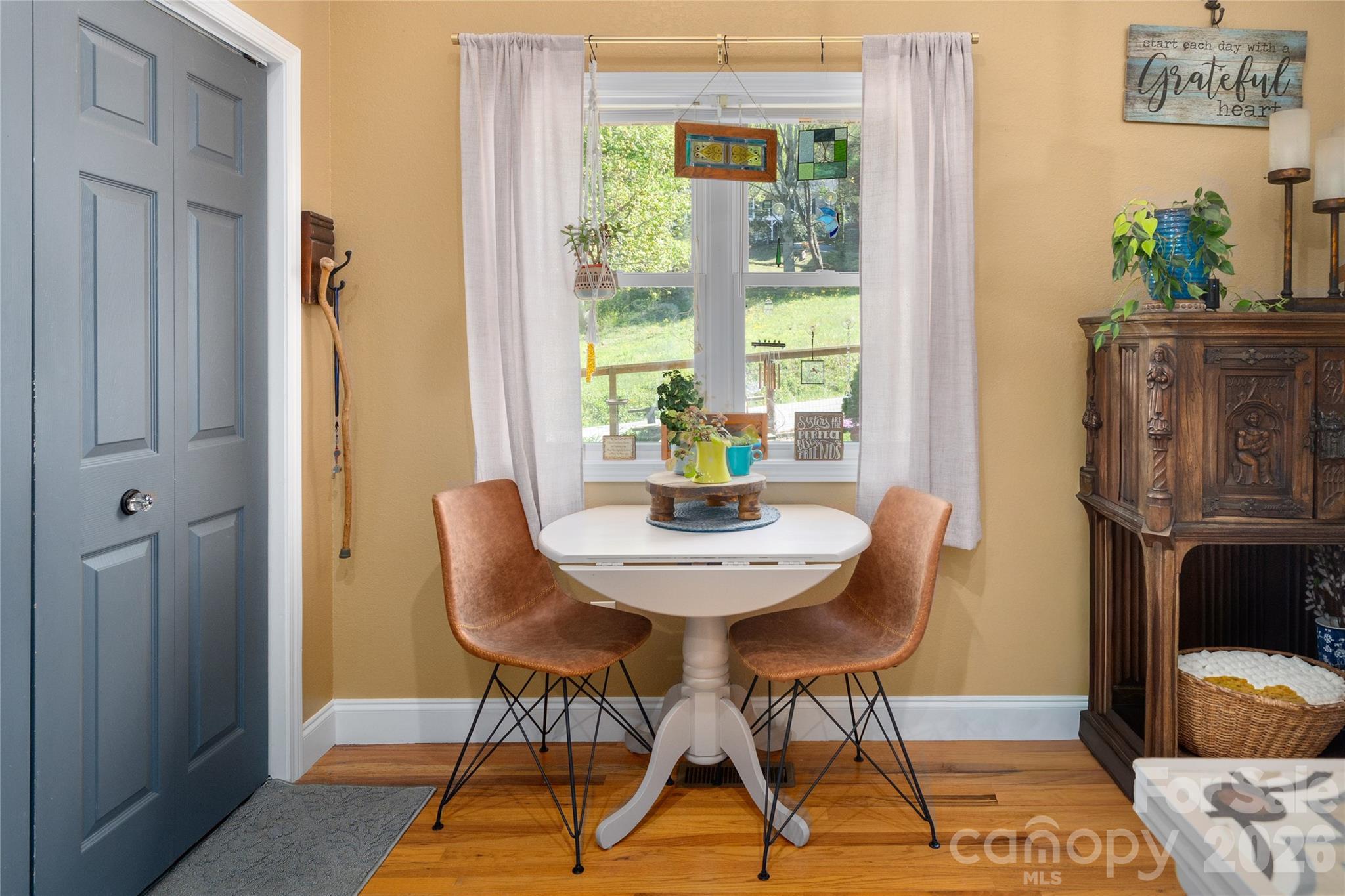 Single Family Residence at 40 Whipoorwill Way, Waynesville, photo 7 of 30