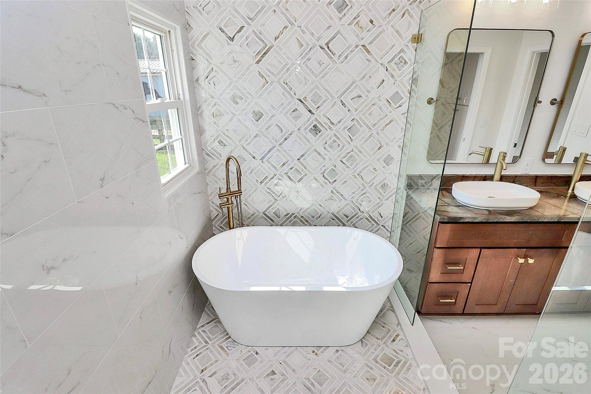 Primary Bath - 5008 Steele Village Road, Rock Hill