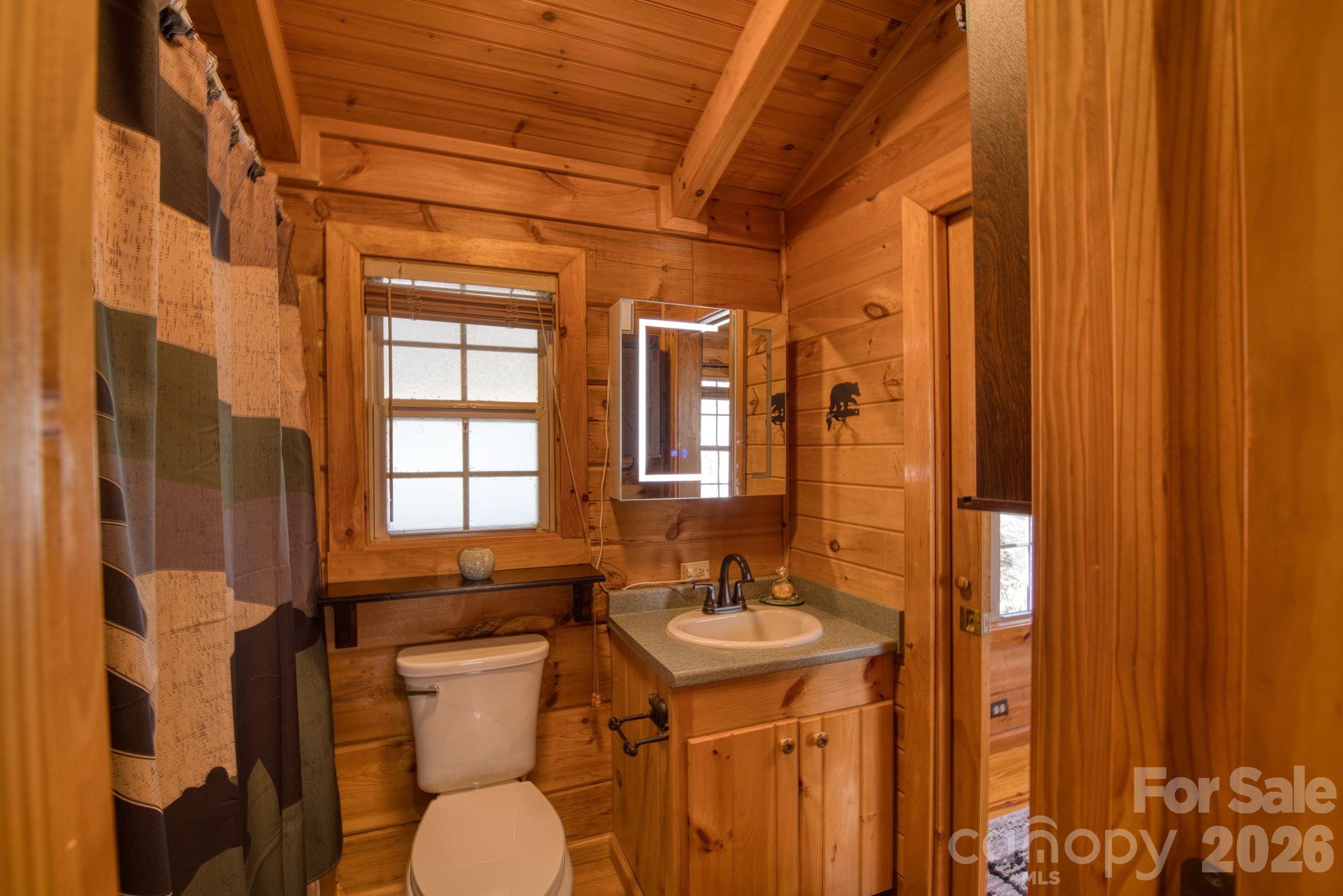 Single Family Residence at 307 Dancing Leaf Lane, Bakersville, photo 9 of 24