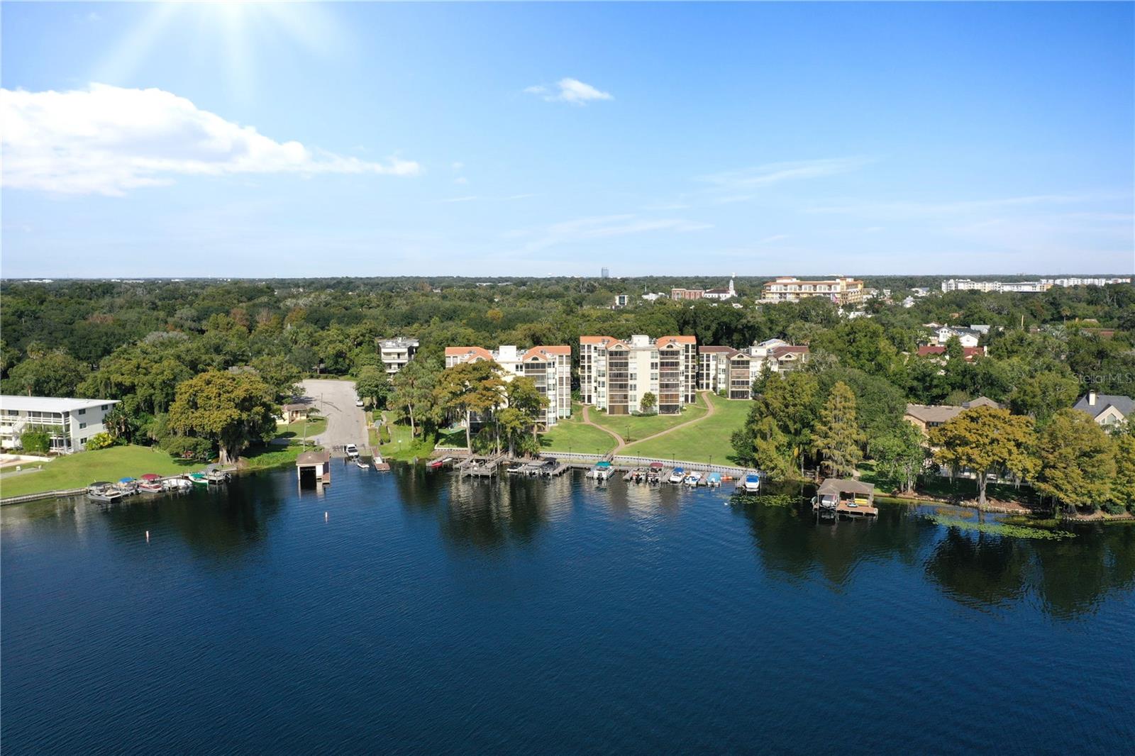 Aerial Lake Maitlandjavascript:__doPostBack('m_lbSave','') - 204 QUAYSIDE CIR #201, MAITLAND