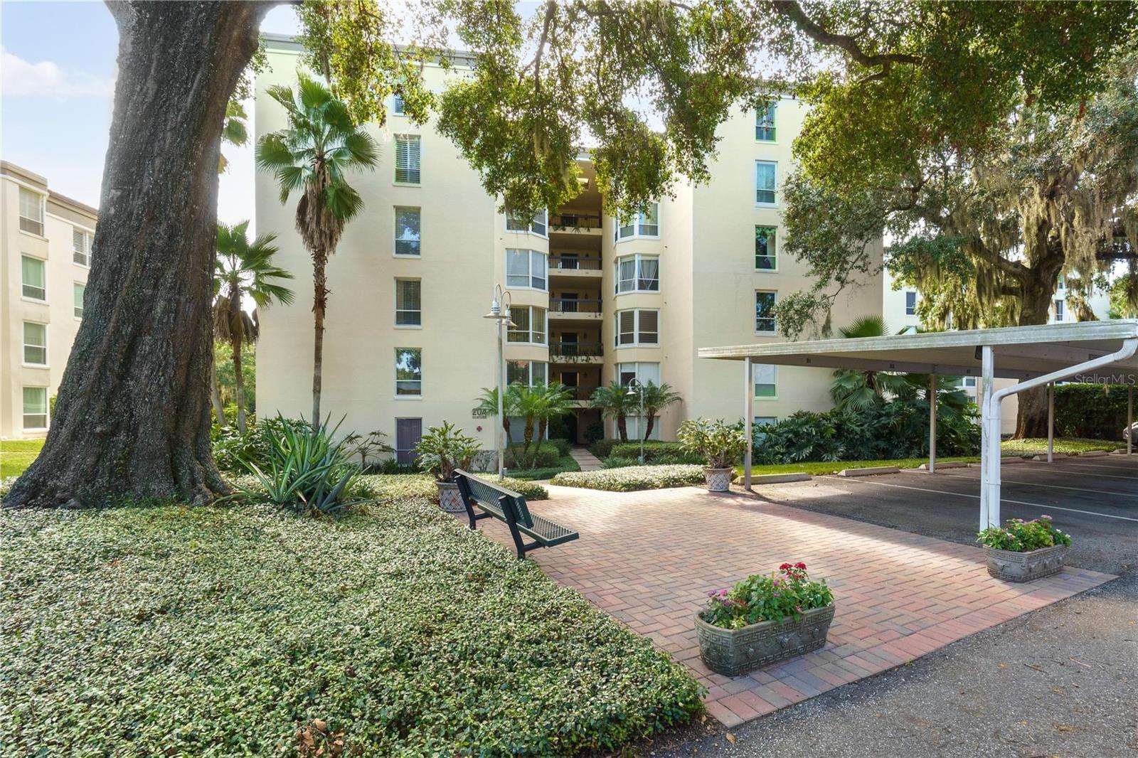 Front Exterior - 204 QUAYSIDE CIR #201, MAITLAND