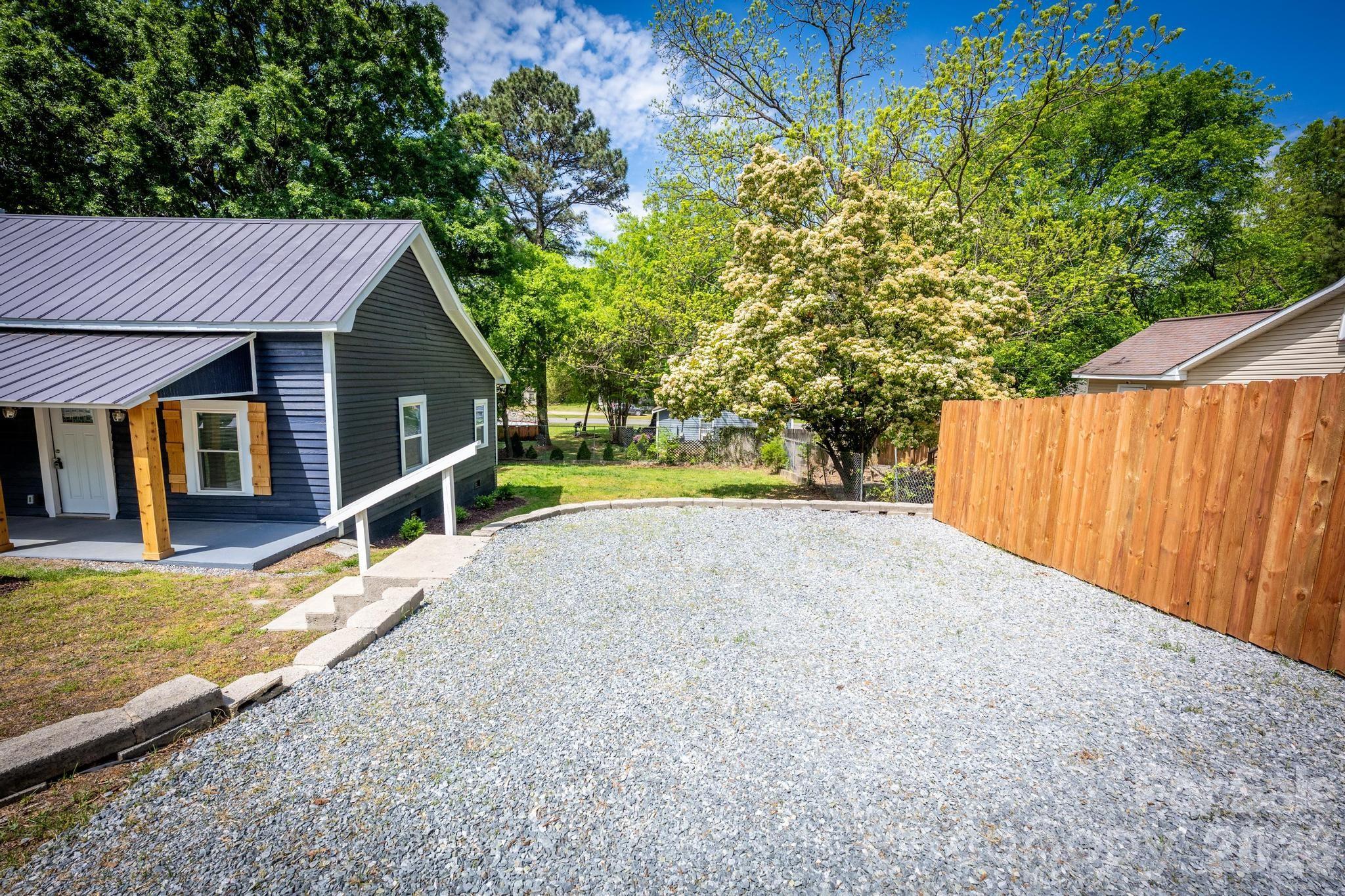 Gravel Drive w/Stairs to Front Door - 19513 Meridian Street, Cornelius
