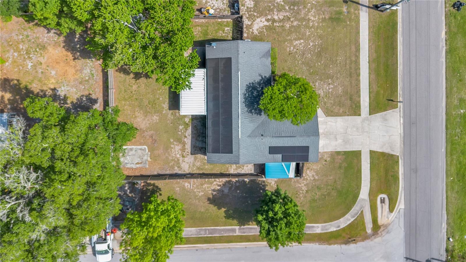 Aerial of Home and Corner Lot with Sidewalks - 370 N LAKE AVE, APOPKA