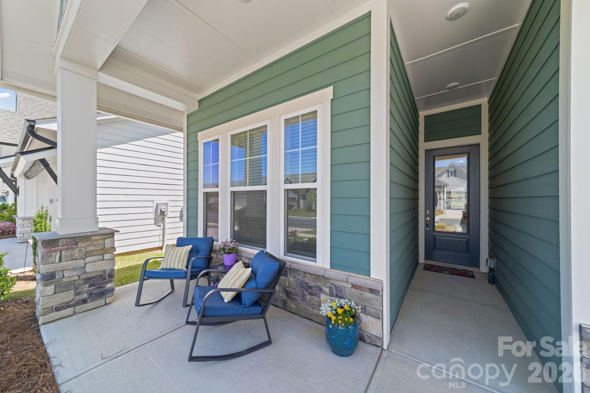 Single Family Residence at 1133 Idyllic Lane, Waxhaw, photo 4 of 46
