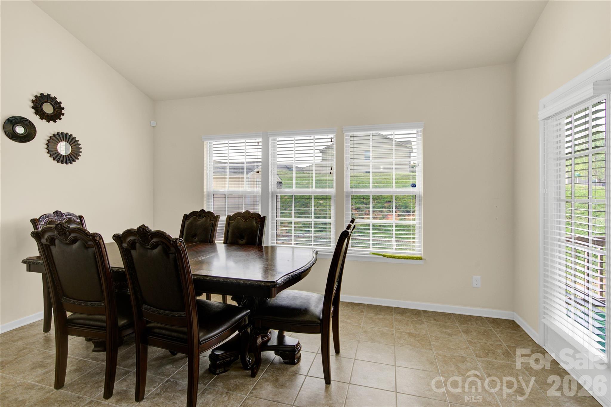 Single Family Residence at 817 Wingthorn Rose Drive, Gastonia, photo 20 of 45