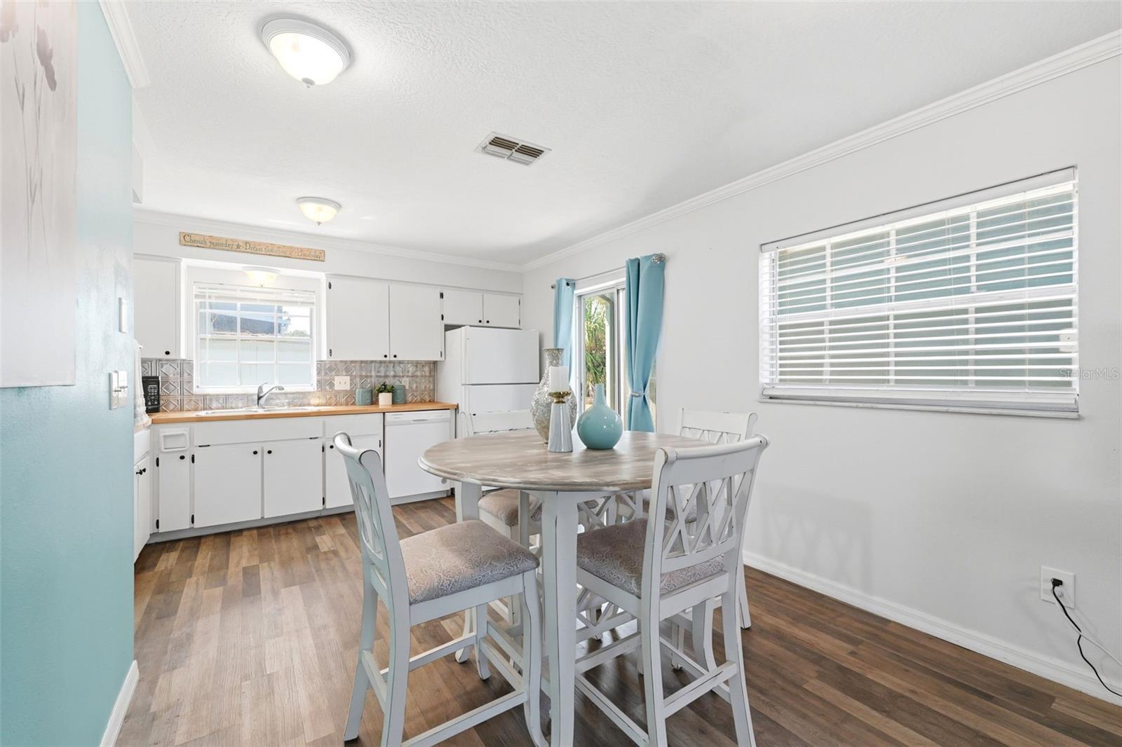 Condominium at 6129 ELMHURST DR, NEW PORT RICHEY, photo 5 of 34